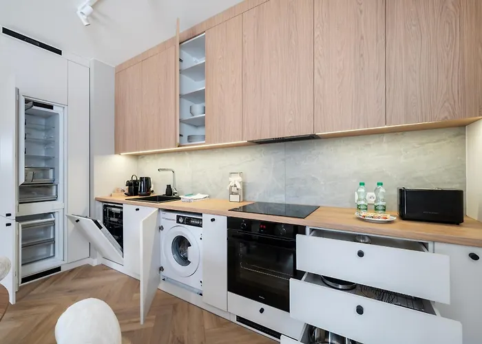 Stawy Jana Harmony By Bookinghost